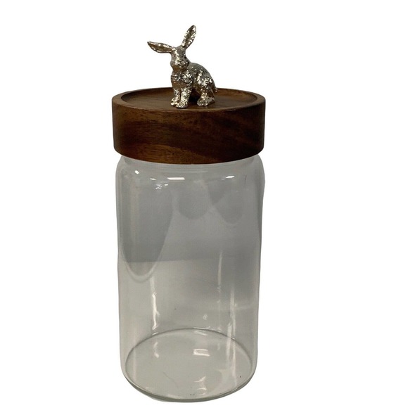 Nordic Ware Other - Nordic Glass Storage Canister Airtight Lid Decorative Rabbit Farmhouse Modern